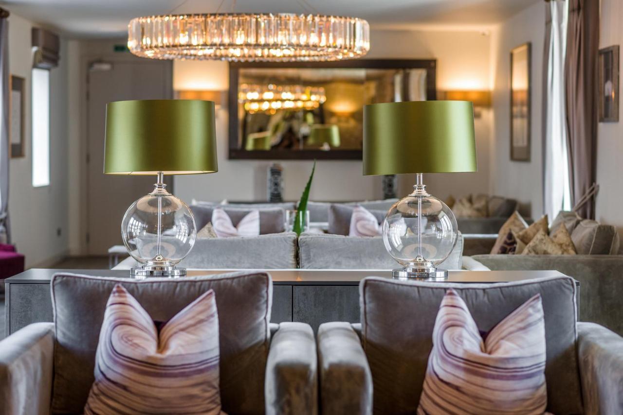 Dunalastair Hotel Suites キンロック・ランノホ エクステリア 写真 Interior of the hotel